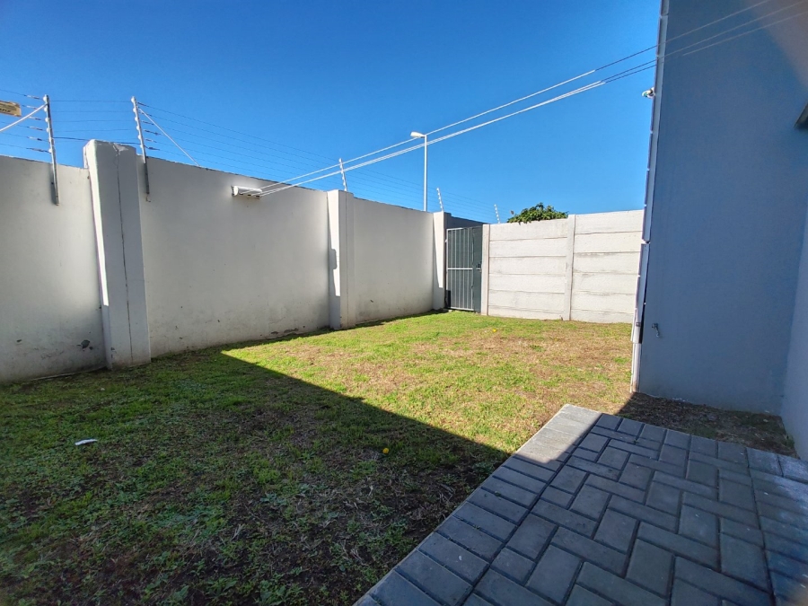 2 Bedroom Property for Sale in Fairview Eastern Cape